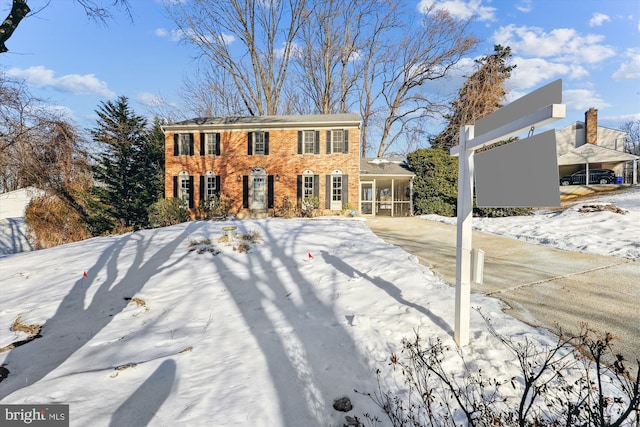 view of front of property