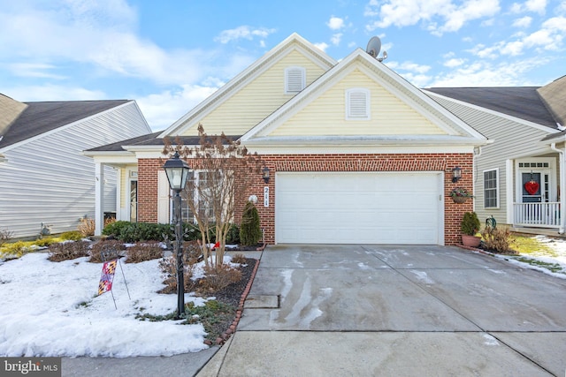 view of front facade with a garage