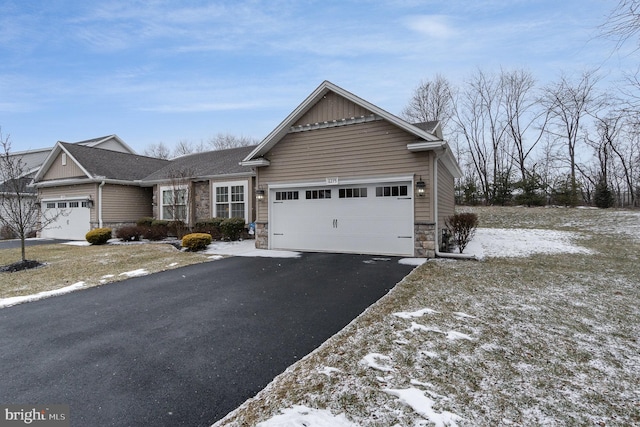 view of front facade with a garage