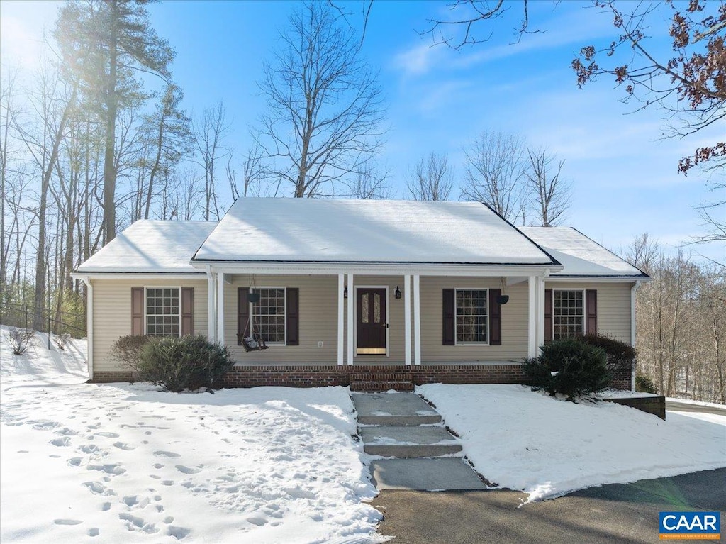 view of front of house featuring covered porch