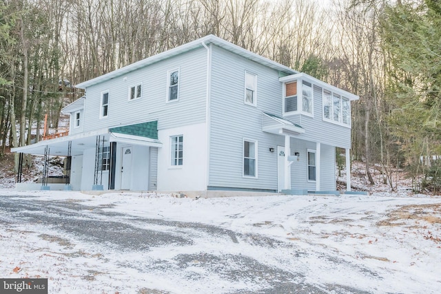 view of front of house