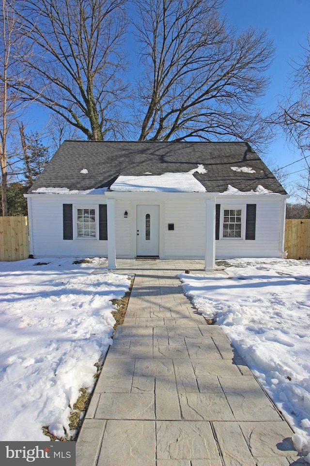 view of front of house