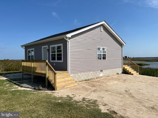 exterior space featuring a deck