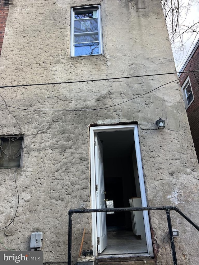 view of entry to storm shelter