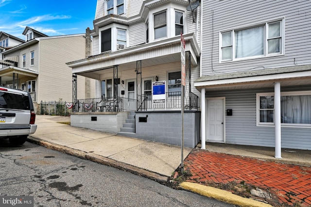 view of front of property with a porch