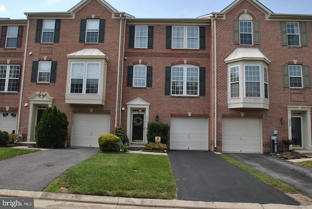 view of townhome / multi-family property