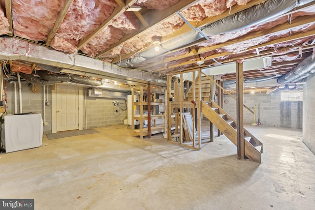 basement with washer / clothes dryer