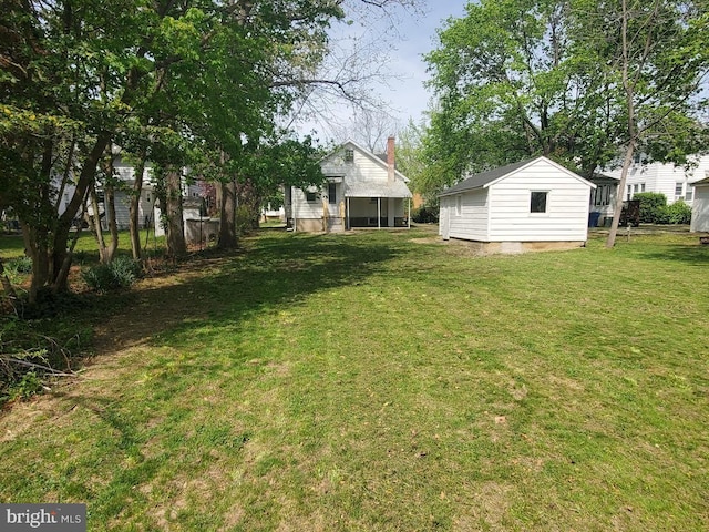 57 Elizabeth St, Pemberton, NJ 08068 - view of yard with an outbuilding