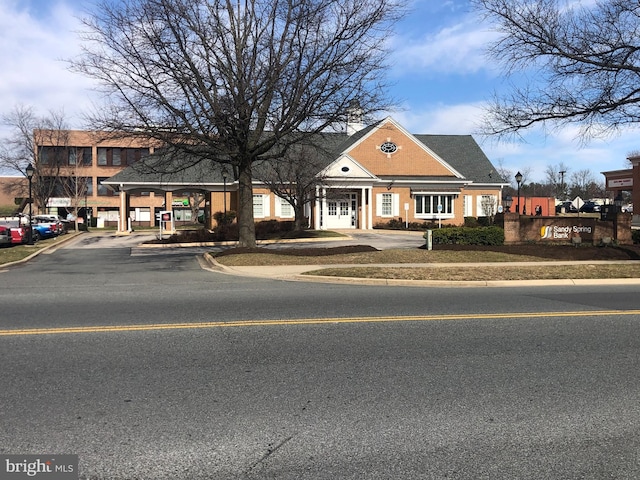 view of front of house