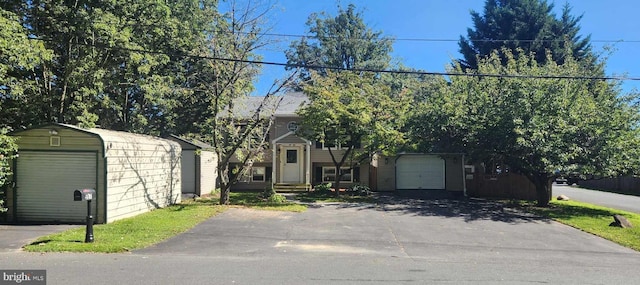 view of front of house