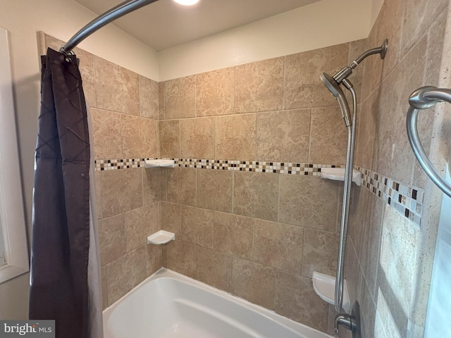 bathroom with shower / tub combo