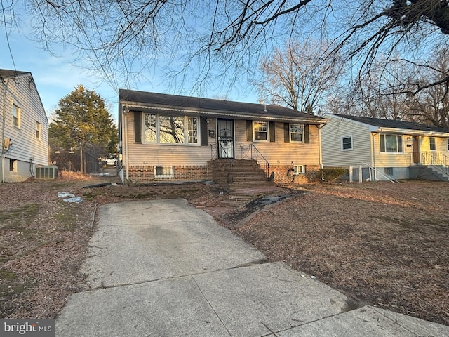 view of front of property featuring central AC