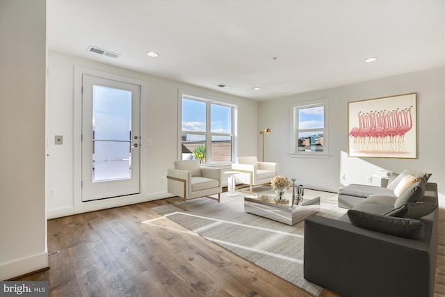 3234 Royal Fern Pl, Rockville, MD 20852 - living area featuring baseboards, visible vents, recessed lighting, and wood-type flooring