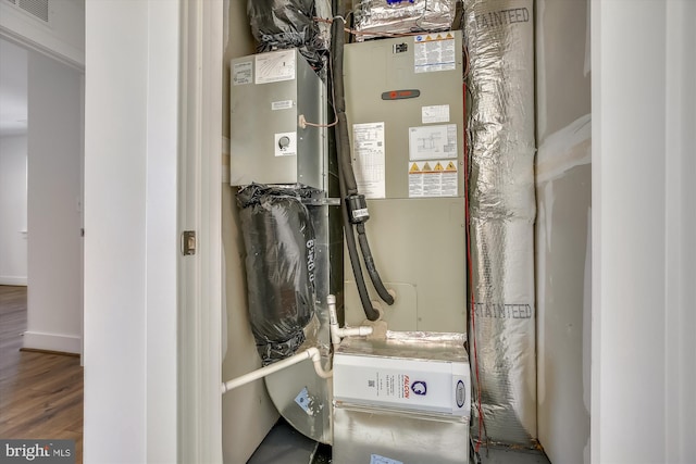 3234 Royal Fern Pl, Rockville, MD 20852 - utility room featuring visible vents