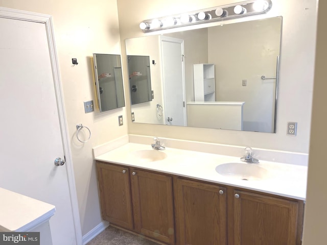 bathroom with vanity