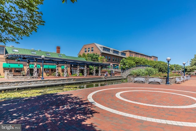 view of property's community featuring a water view