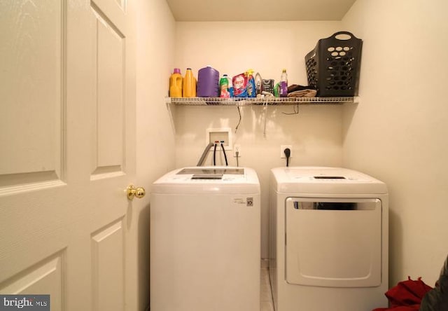 laundry area featuring washer and dryer