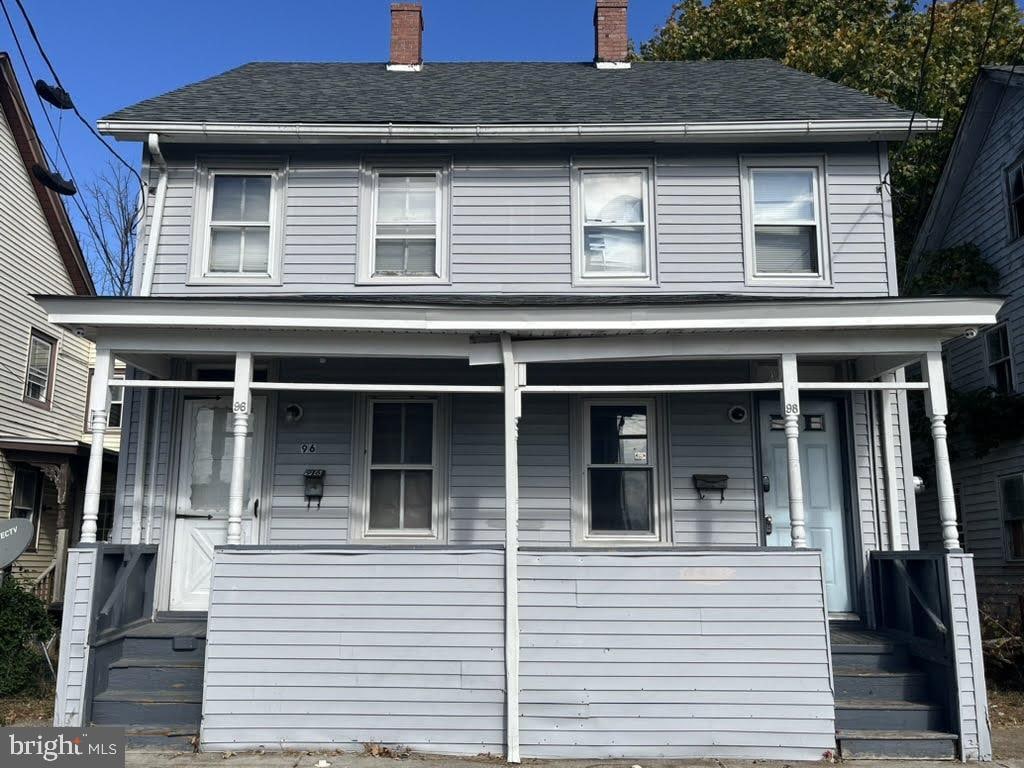 view of front of house with a porch