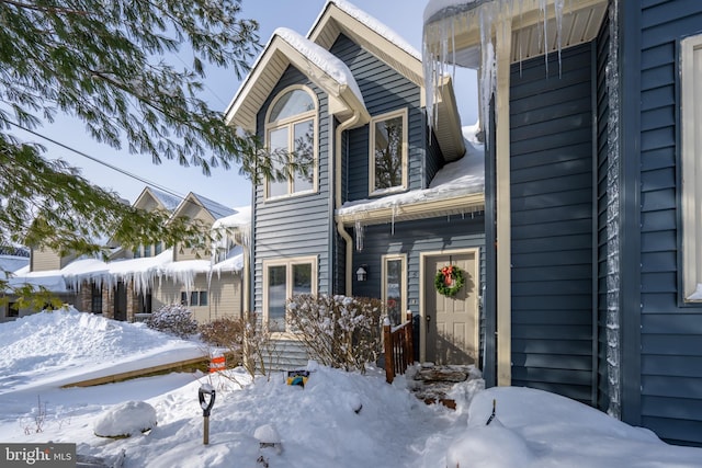 view of front of home