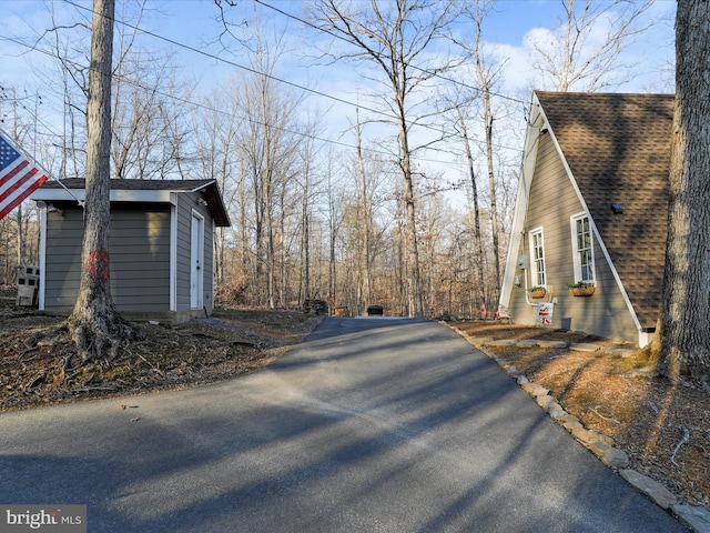 view of home's exterior