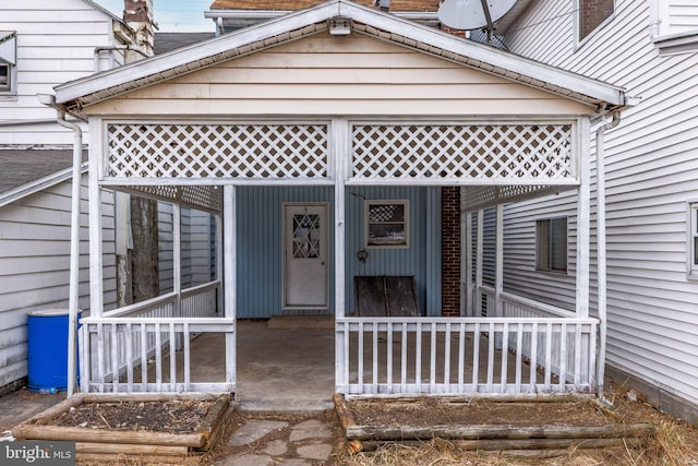 view of entrance to property