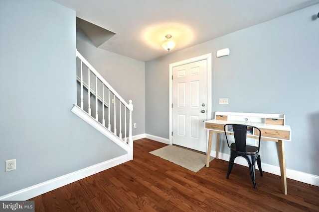 foyer featuring dark hardwood / wood-style floors