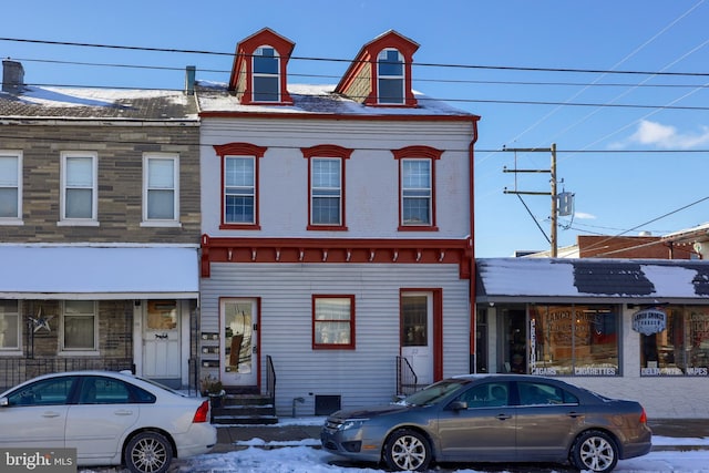 view of townhome / multi-family property