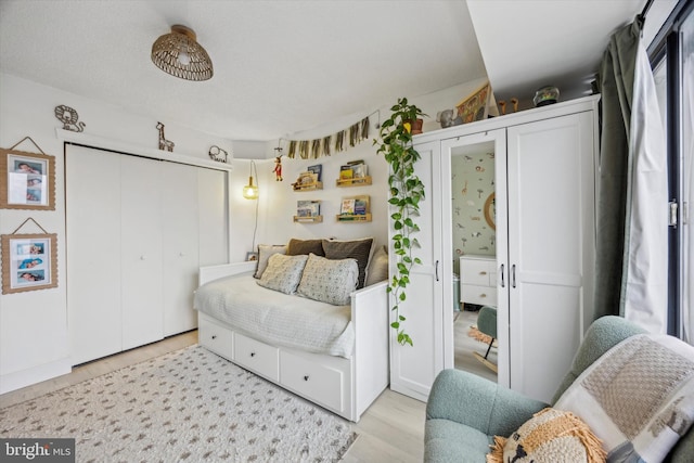 bedroom featuring a closet