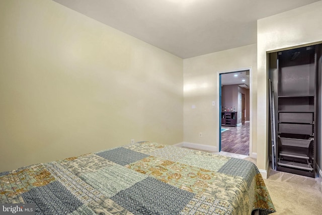 bedroom with carpet flooring