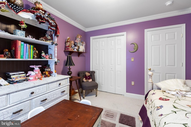 bedroom featuring carpet floors, a closet, and ornamental molding