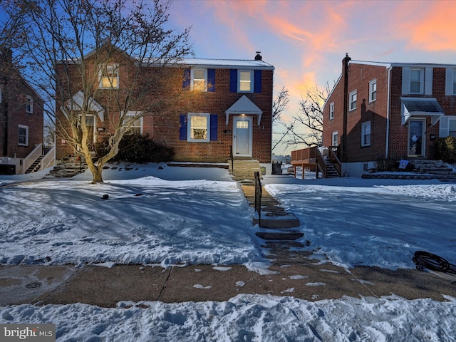 view of front of property