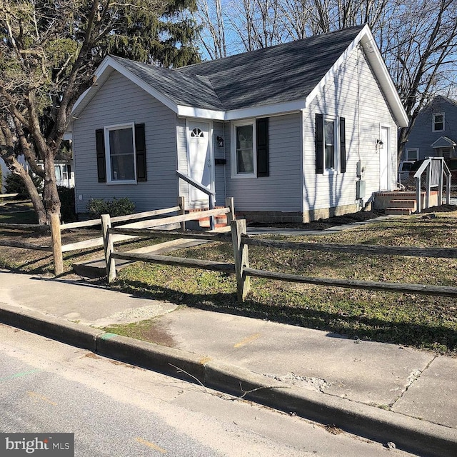 view of front of property