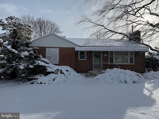 view of front of property