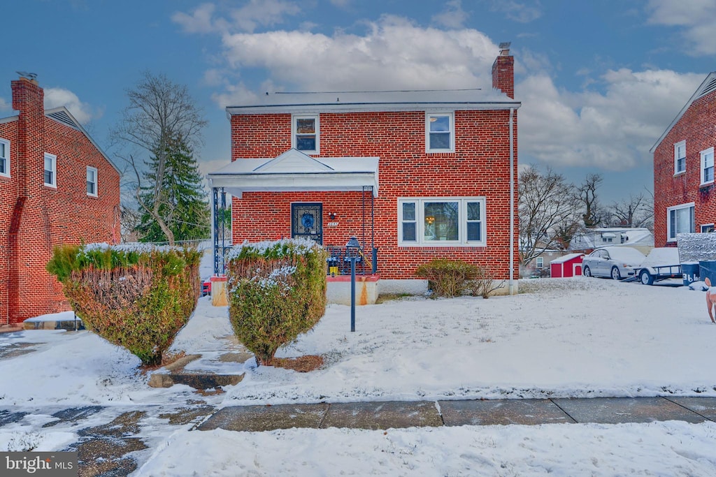 view of front of house