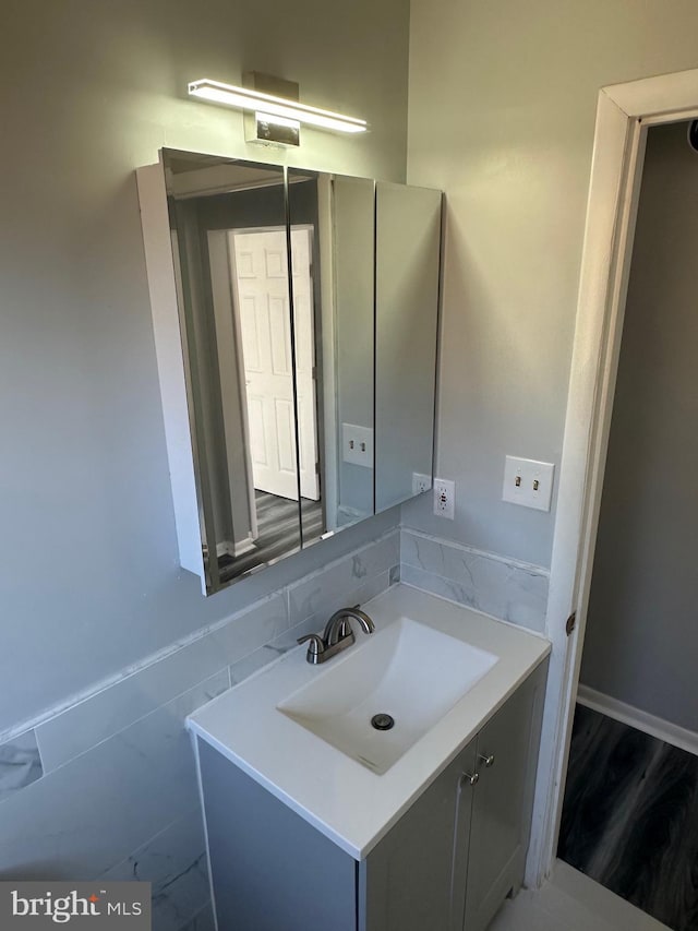 bathroom with vanity