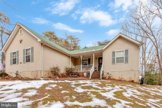 view of front of house featuring covered porch