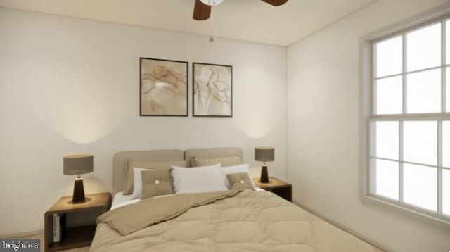 bedroom with ceiling fan