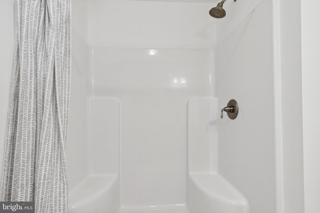 bathroom with walk in shower