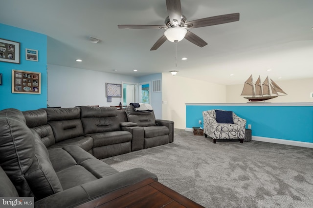 carpeted living room featuring ceiling fan