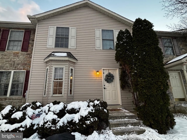 view of front of home