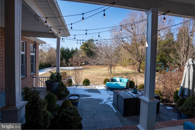 view of patio with outdoor lounge area