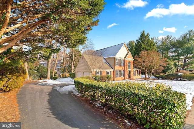 view of front of house featuring a garage