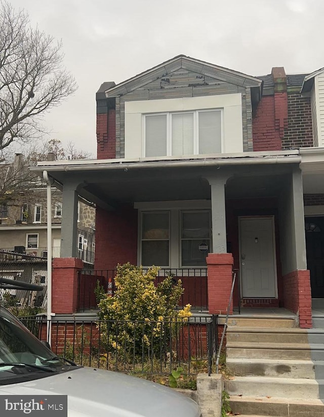 view of front of property with a porch