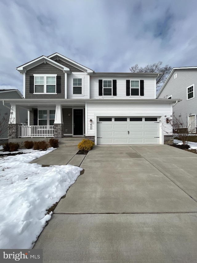 view of front of house featuring a garage