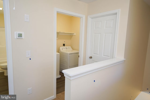 clothes washing area featuring hookup for an electric dryer