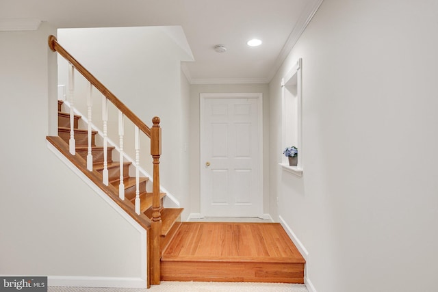 entrance foyer with crown molding