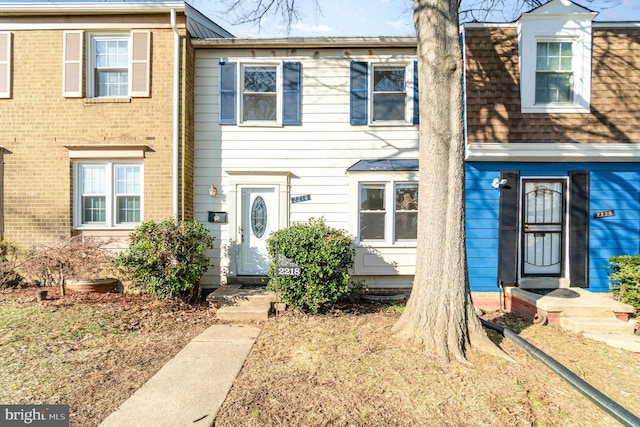 view of townhome / multi-family property