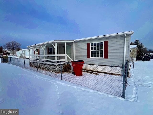 manufactured / mobile home with covered porch