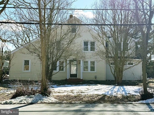 view of front facade