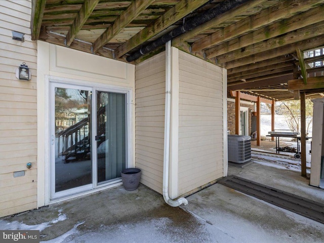 view of patio / terrace featuring cooling unit